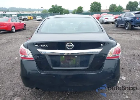 2015 Nissan Altima 2.5 S from USA, damaged, VIN 1N4AL3AP3FN878192